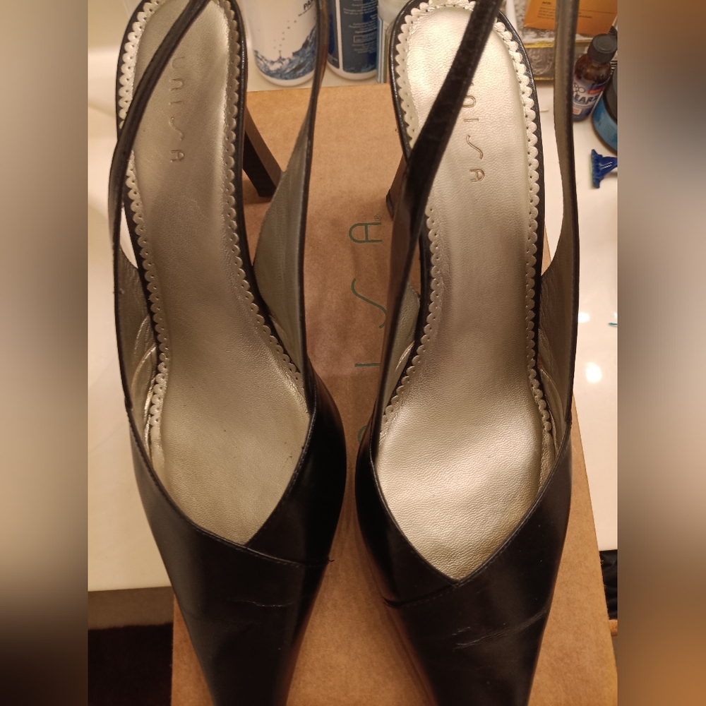Unsay Sling Back Shoes